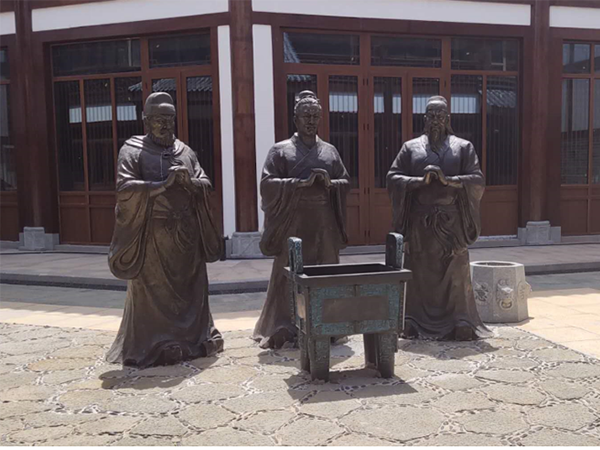 恒大集團?；◢u特色街區(qū)銅雕塑工程